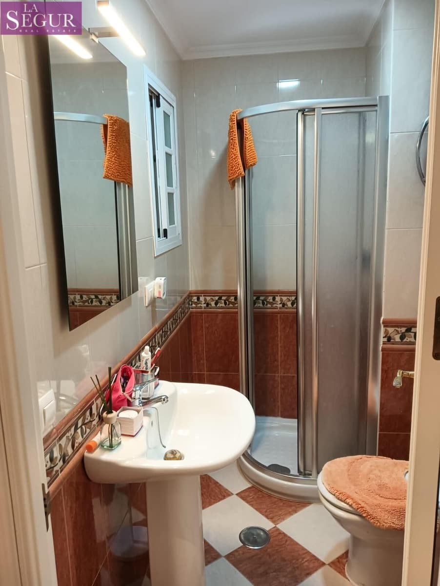 4 soverom Leilighet til salgs i Cadiz by - € 360 000 (Ref: 9861838)