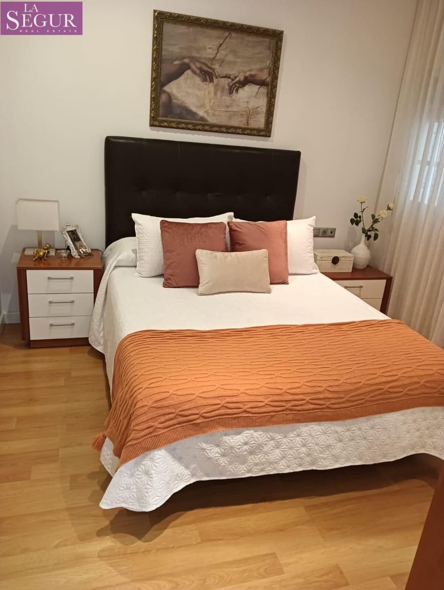 4 soverom Leilighet til salgs i Cadiz by - € 360 000 (Ref: 9861838)