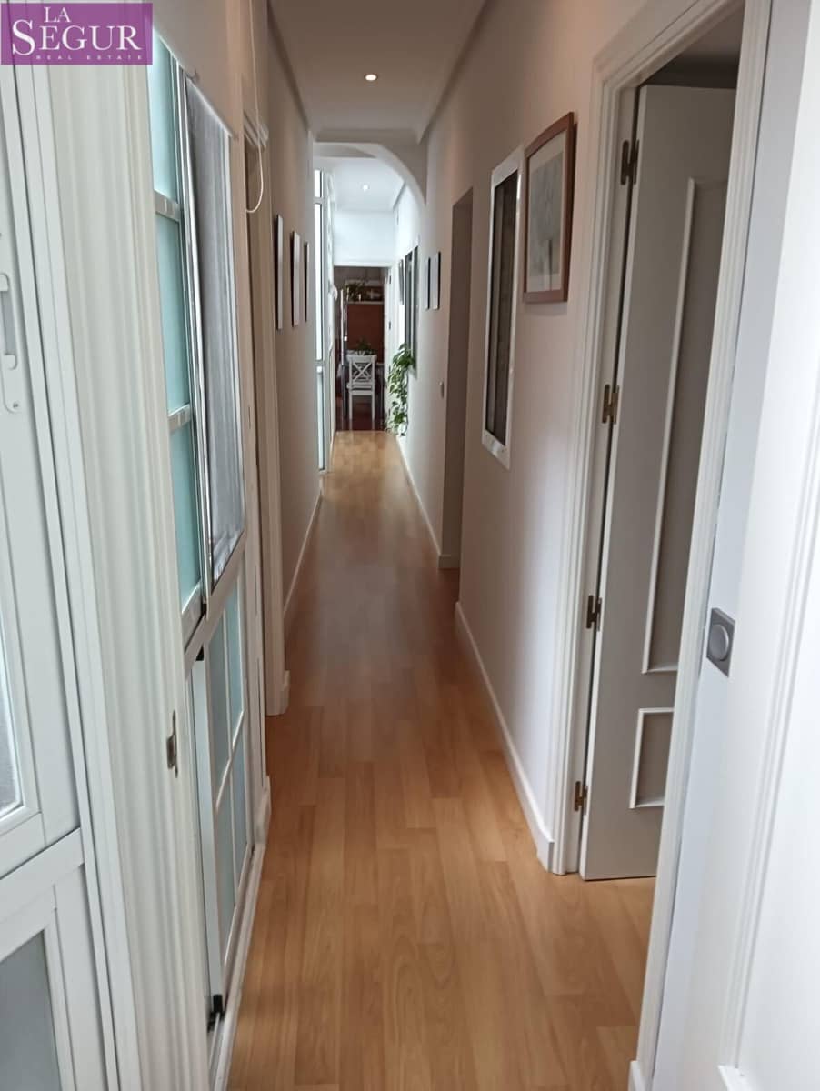 4 soverom Leilighet til salgs i Cadiz by - € 360 000 (Ref: 9861838)