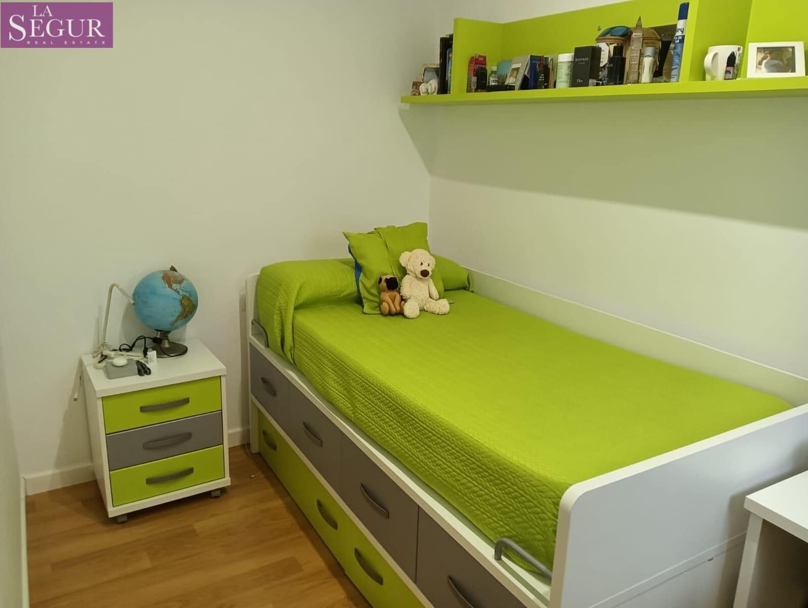 4 soverom Leilighet til salgs i Cadiz by - € 360 000 (Ref: 9861838)