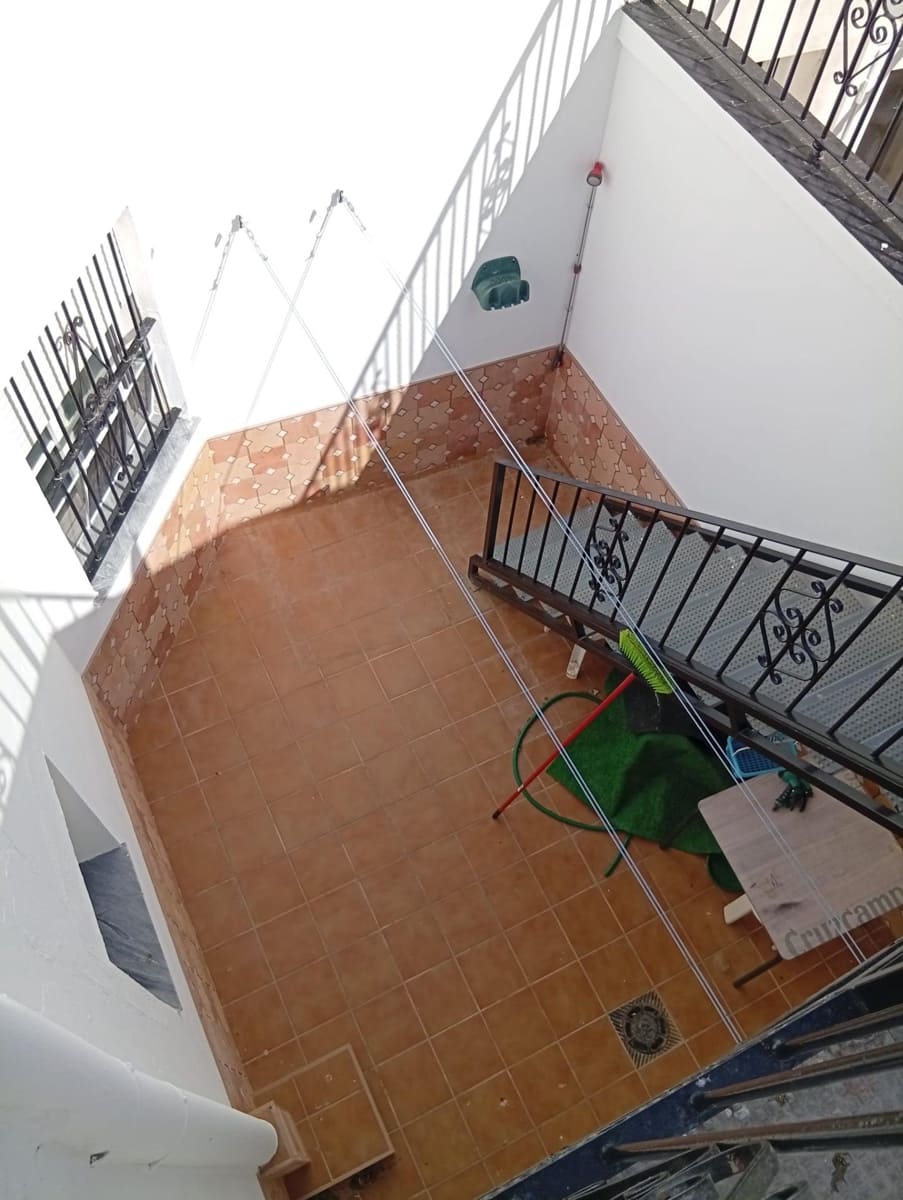 3 bedroom Apartment for sale in Medina-Sidonia - € 195,000 (Ref: 9865140)