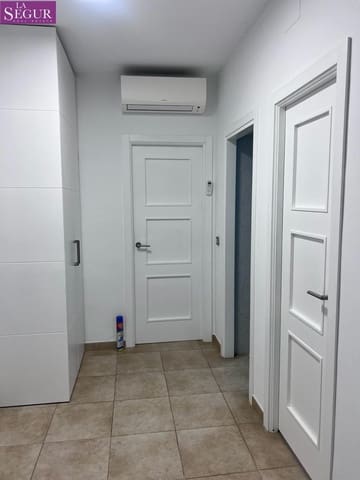 4 chambre Villa/Maison à vendre à Benalup - 200 000 € (Ref: 9865141)