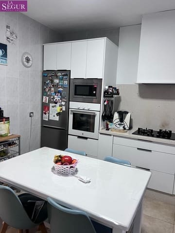 4 chambre Villa/Maison à vendre à Benalup - 200 000 € (Ref: 9865141)