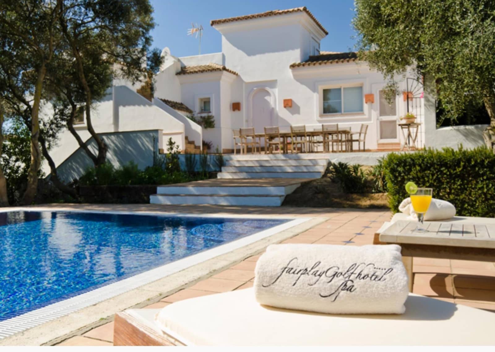 6 bedroom Villa for sale in Benalup with pool - € 725,000 (Ref: 9866946)