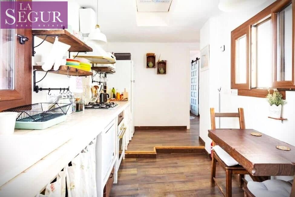 3 makuuhuone Kattohuoneisto myytävänä paikassa Cadiz kaupunki - 359 900 € (Ref: 9888067)