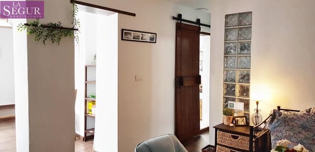 3 makuuhuone Kattohuoneisto myytävänä paikassa Cádiz kaupunki - 359 900 € (Ref: 9888067)