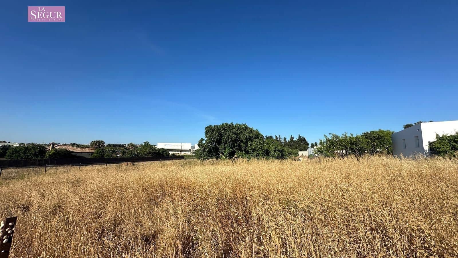 Grunde uden byggetilladelser til salg i Conil de la Frontera - € 83.000 (Ref: 9892273)