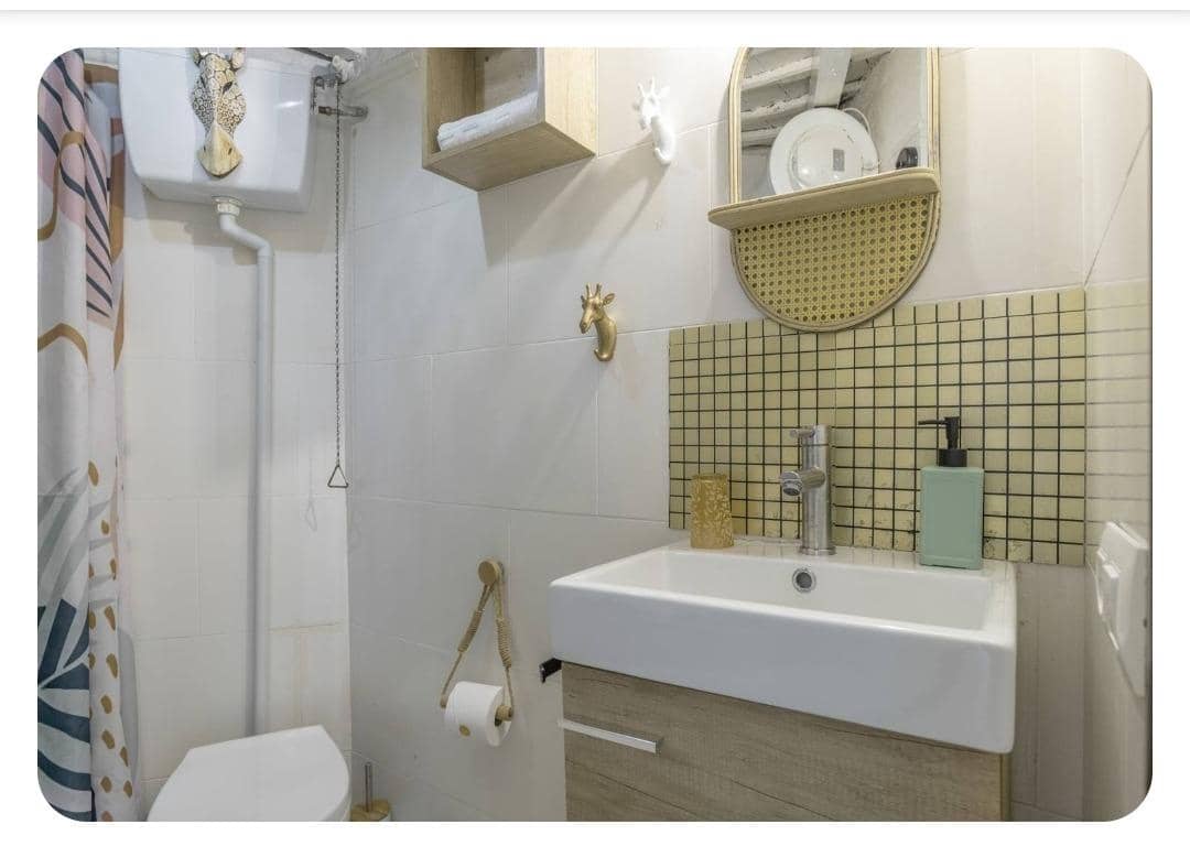 3 bedroom Apartment for sale in Vejer de la Frontera - € 270,000 (Ref: 9893802)
