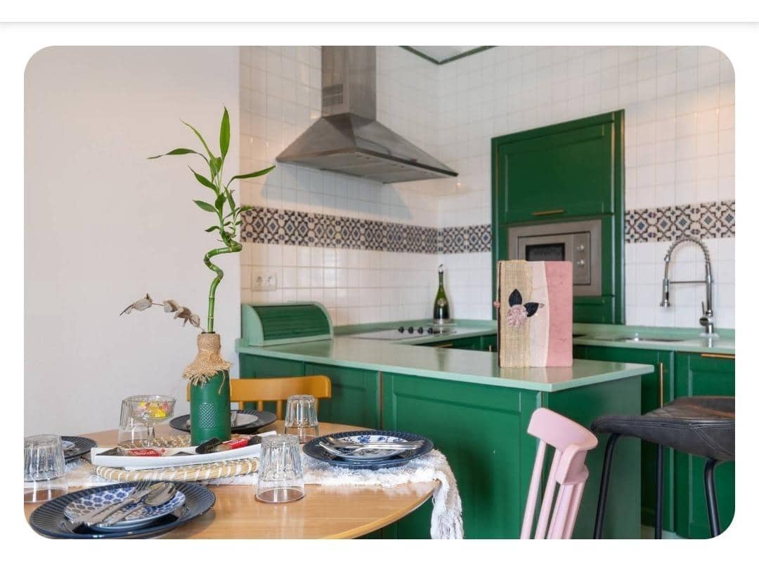 3 bedroom Apartment for sale in Vejer de la Frontera - € 270,000 (Ref: 9893802)