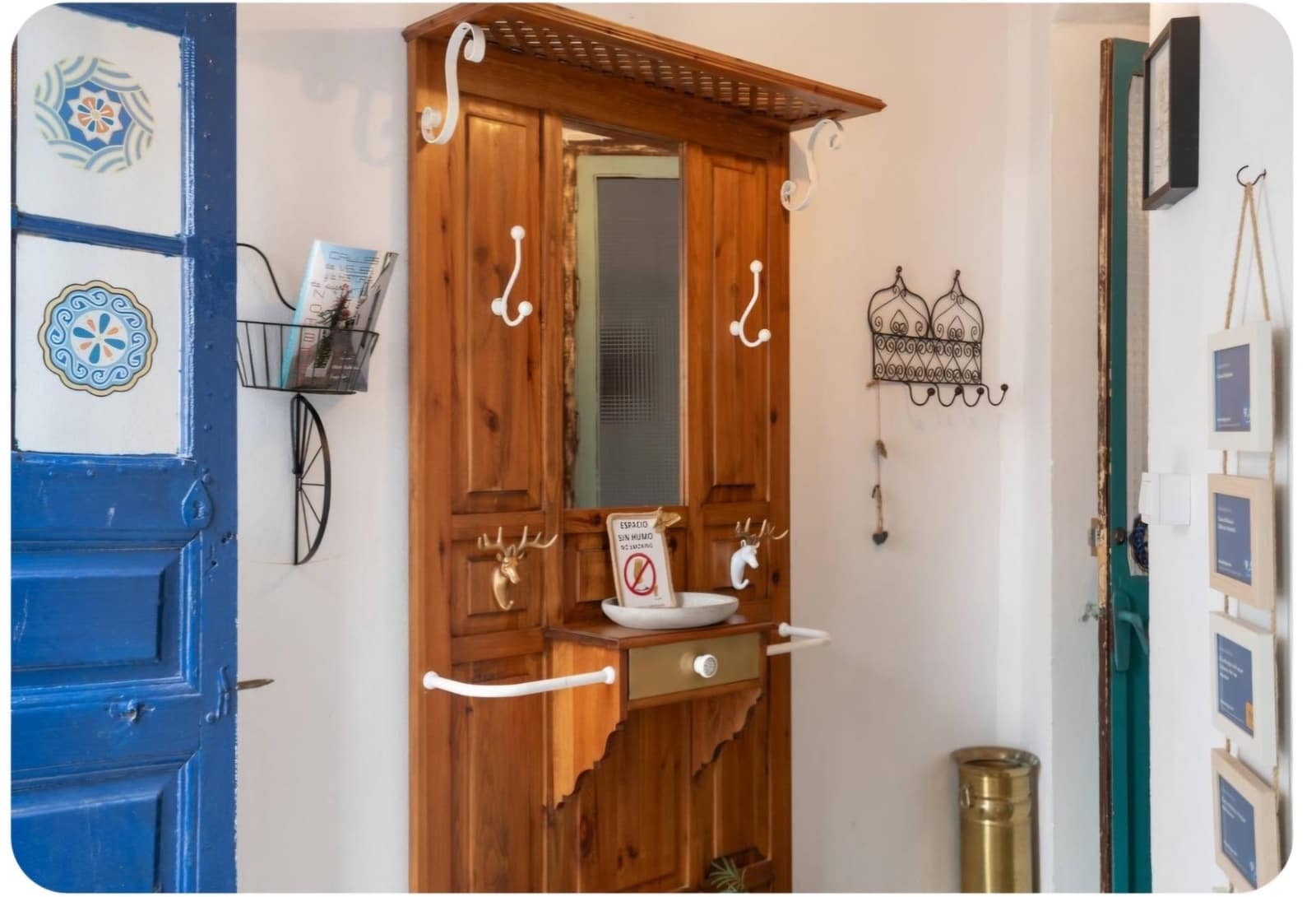 3 bedroom Apartment for sale in Vejer de la Frontera - € 270,000 (Ref: 9893802)