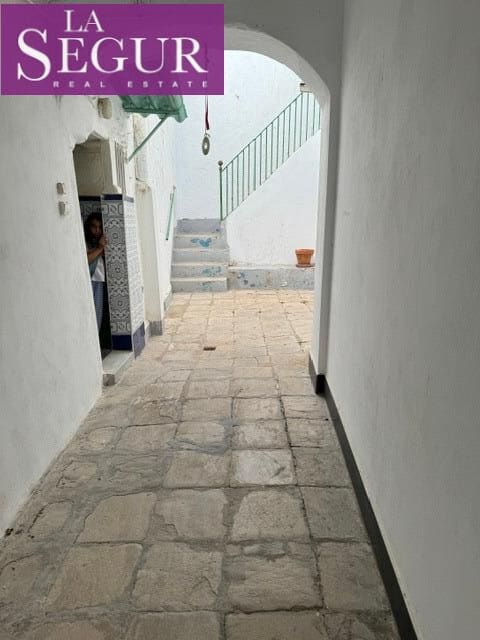 4 quarto Casa em Banda para venda em Medina-Sidonia com garagem - 135 000 € (Ref: 9893803)