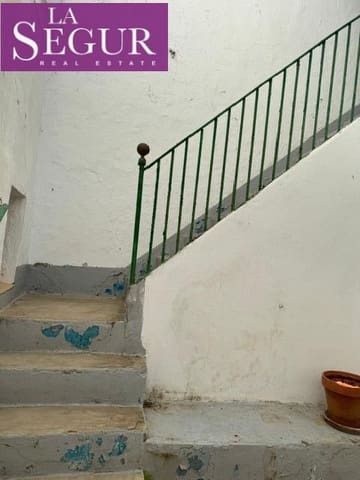 4 quarto Casa em Banda para venda em Medina-Sidonia com garagem - 135 000 € (Ref: 9893803)
