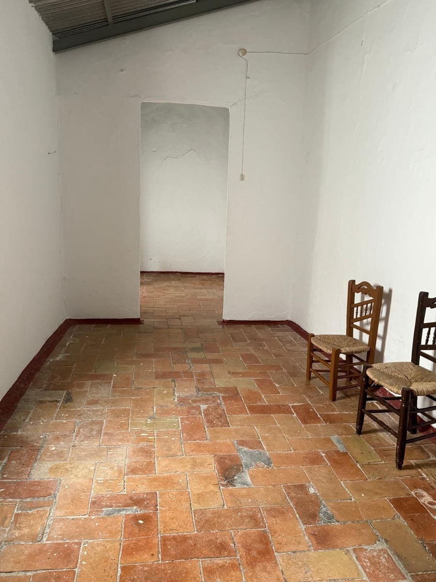4 quarto Casa em Banda para venda em Medina-Sidonia com garagem - 135 000 € (Ref: 9893803)