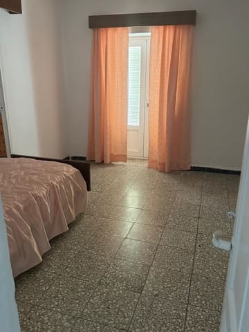 4 quarto Casa em Banda para venda em Medina-Sidonia com garagem - 135 000 € (Ref: 9893803)