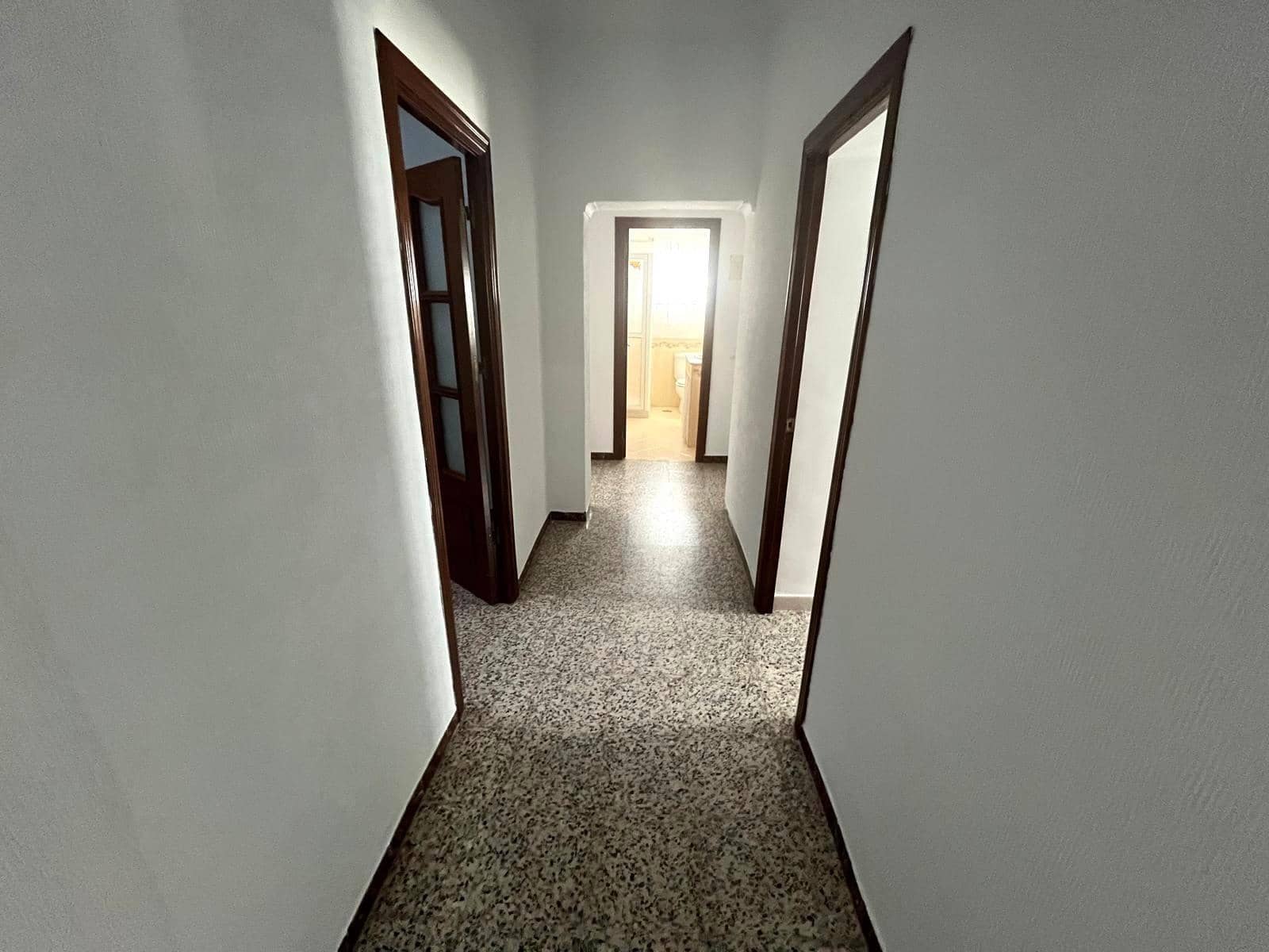 4 makuuhuone Bungalow myytävänä paikassa Barbate - 299 900 € (Ref: 9893804)