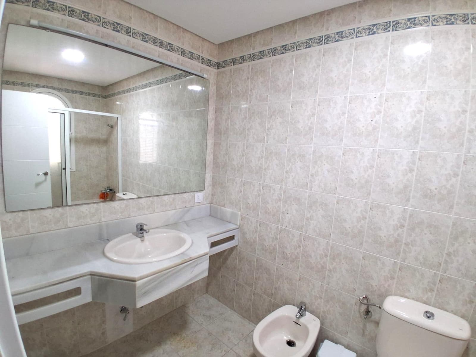 4 makuuhuone Paritalo myytävänä paikassa Barbate - 350 000 € (Ref: 9900319)
