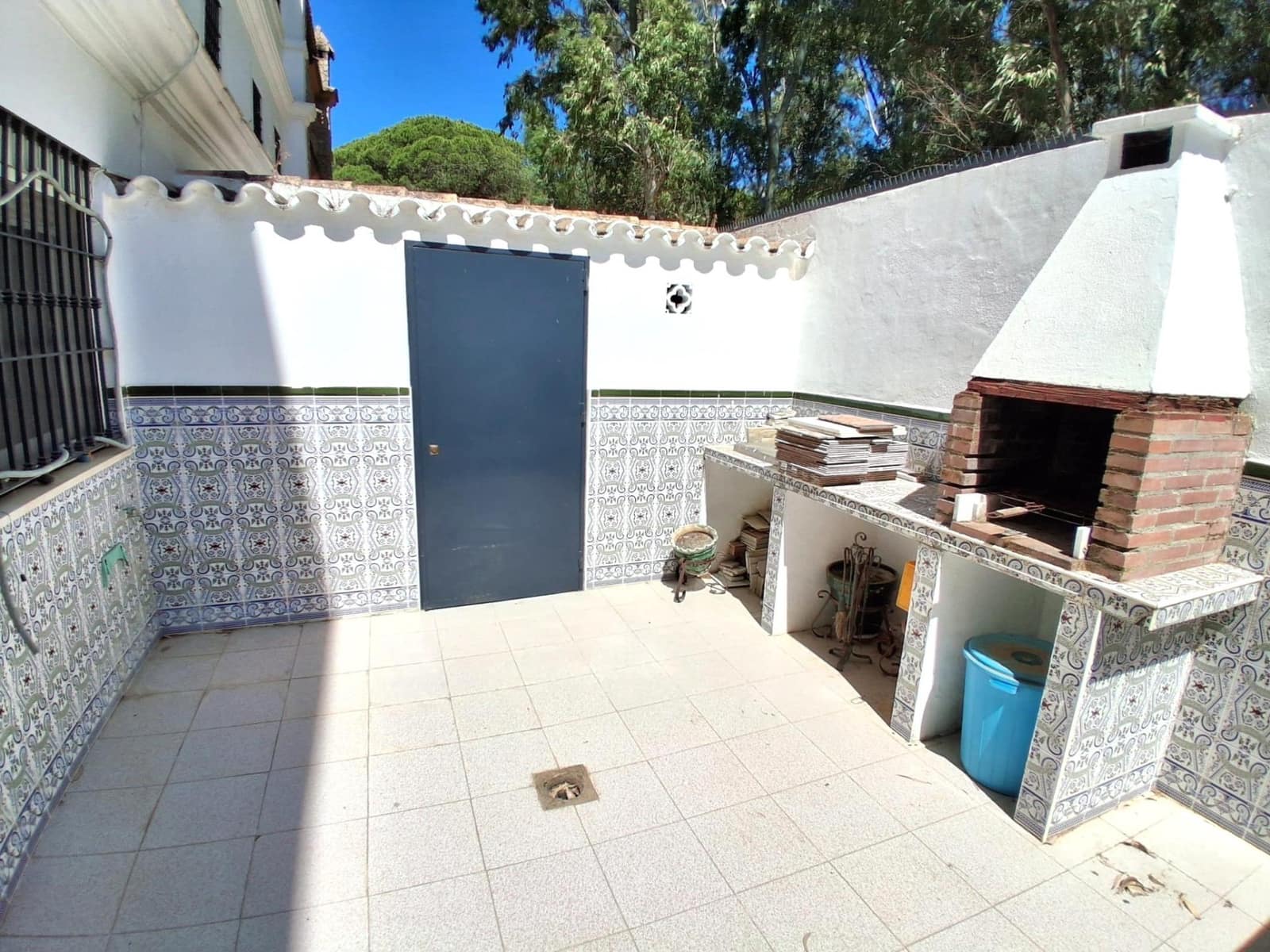 4 makuuhuone Paritalo myytävänä paikassa Barbate - 350 000 € (Ref: 9900319)