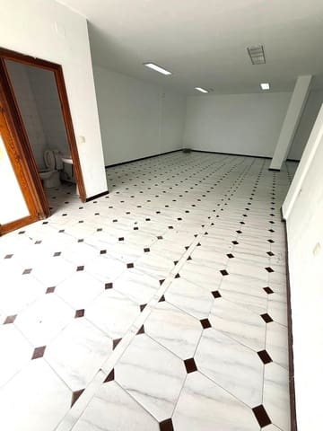 Commerciale in vendita in Barbate - 100.000 € (Rif: 9900320)
