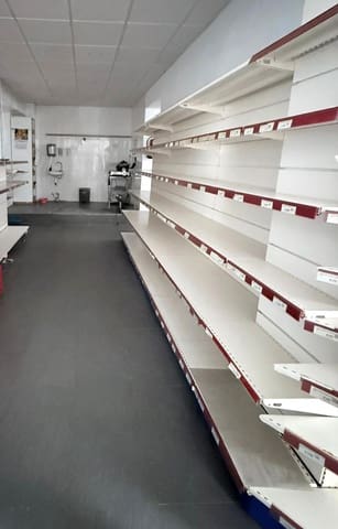 Commerciale in vendita in Barbate - 160.000 € (Rif: 9900321)