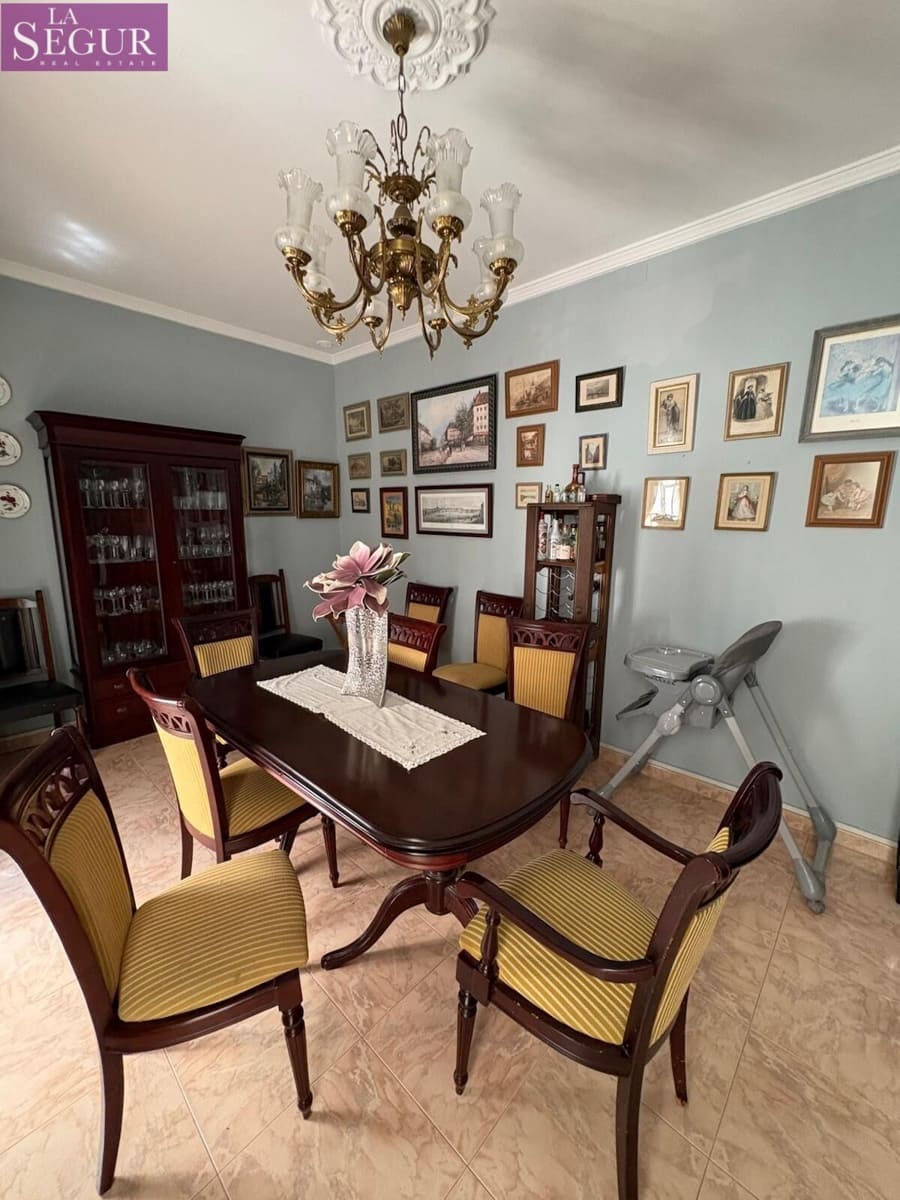 Piso de 3 habitaciones en Cádiz ciudad en venta - 425.000 € (Ref: 9907507)