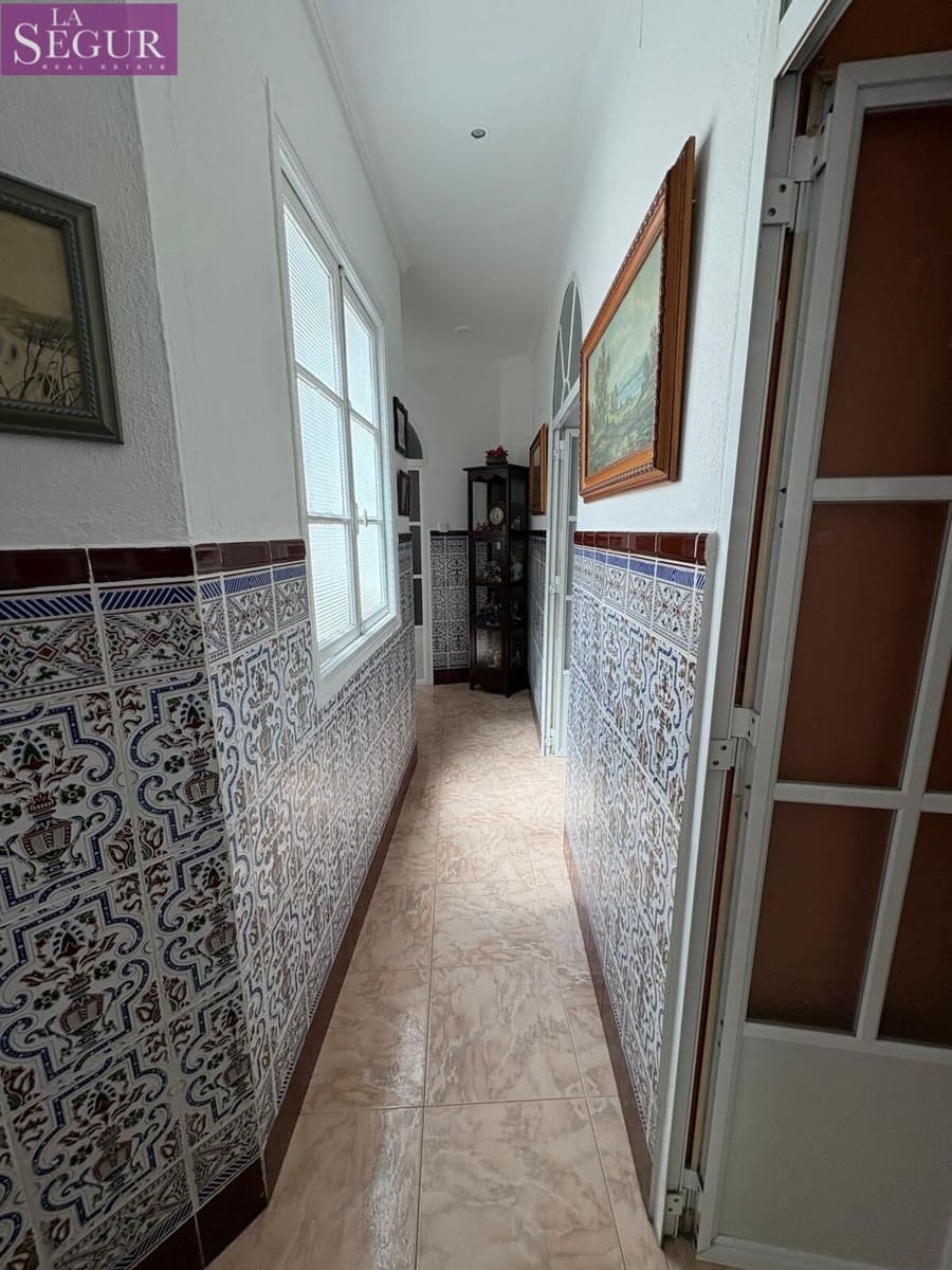 Piso de 3 habitaciones en Cádiz ciudad en venta - 425.000 € (Ref: 9907507)