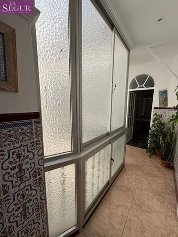 Piso de 3 habitaciones en Cádiz ciudad en venta - 425.000 € (Ref: 9907507)