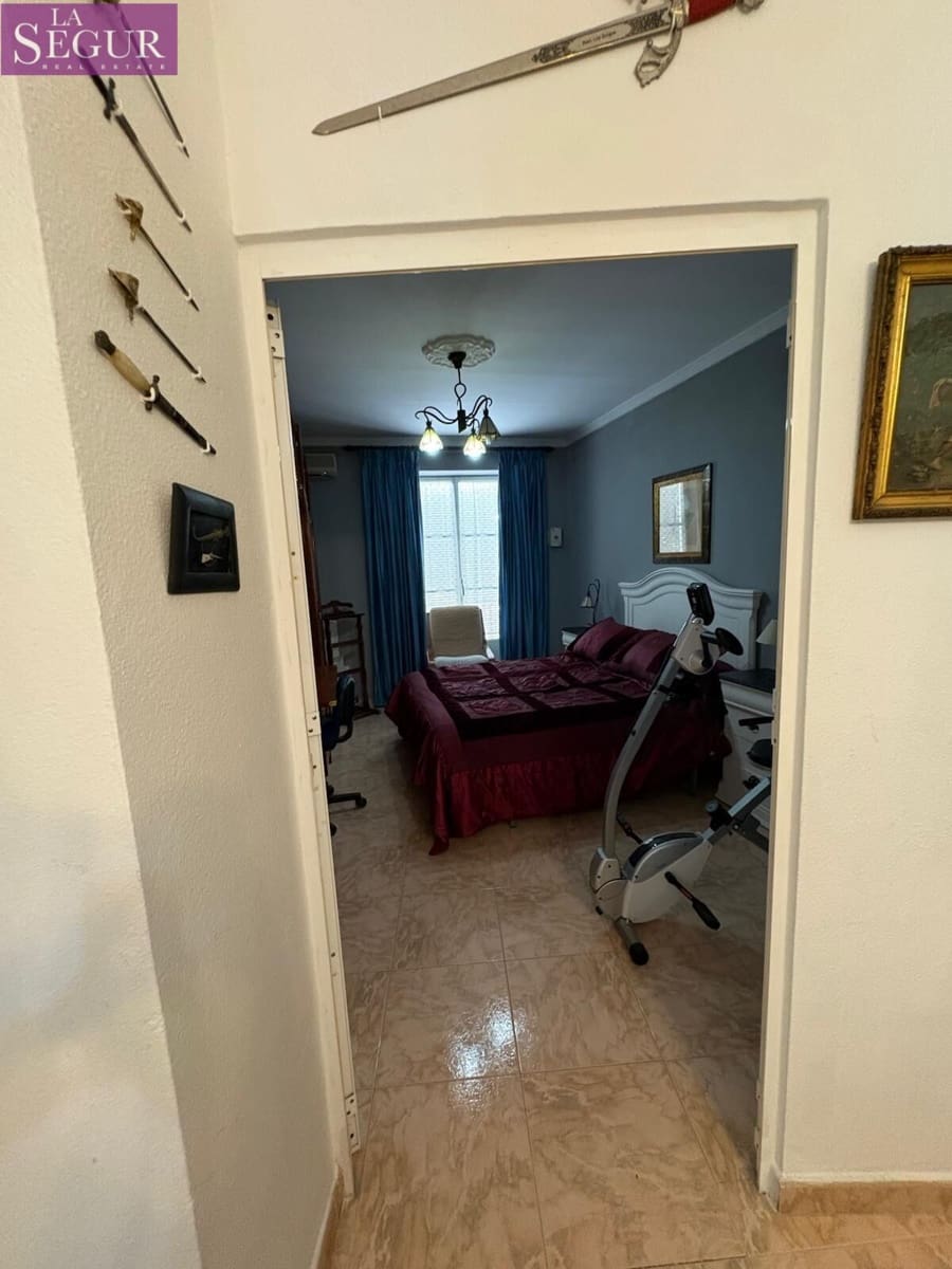 Piso de 3 habitaciones en Cádiz ciudad en venta - 425.000 € (Ref: 9907507)
