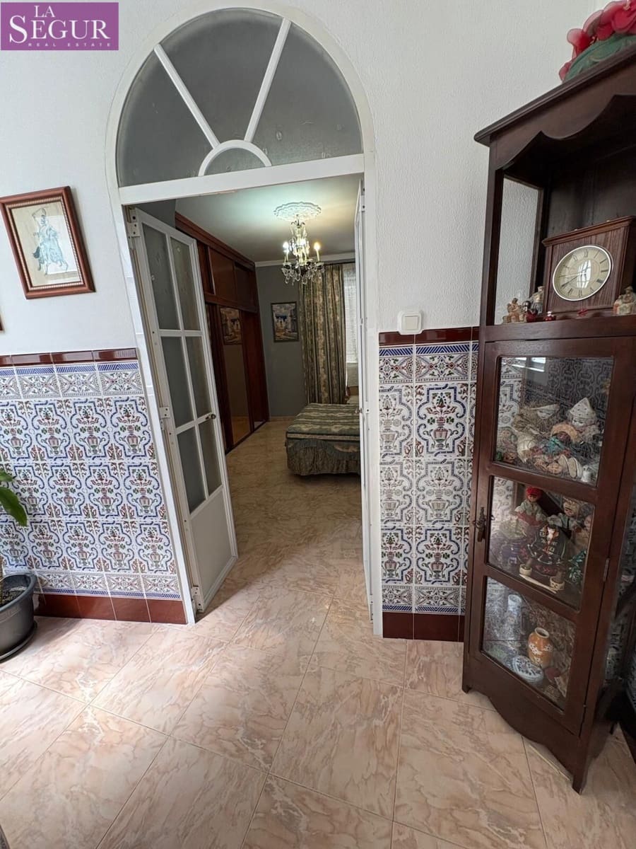 Piso de 3 habitaciones en Cádiz ciudad en venta - 425.000 € (Ref: 9907507)