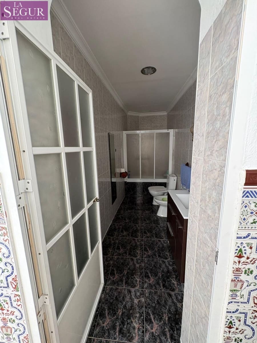 Piso de 3 habitaciones en Cádiz ciudad en venta - 425.000 € (Ref: 9907507)