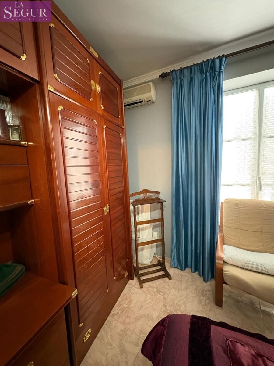 Piso de 3 habitaciones en Cádiz ciudad en venta - 425.000 € (Ref: 9907507)