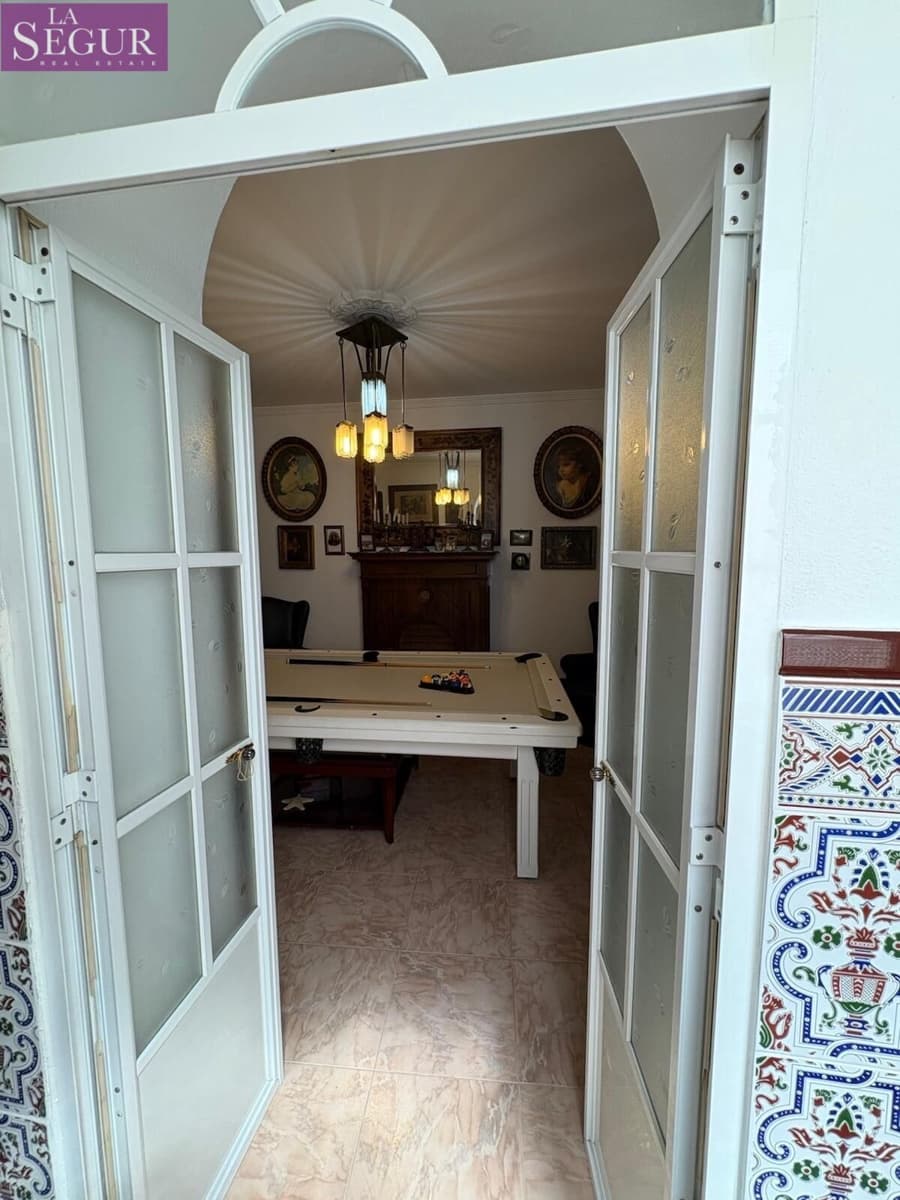 Piso de 3 habitaciones en Cádiz ciudad en venta - 425.000 € (Ref: 9907507)