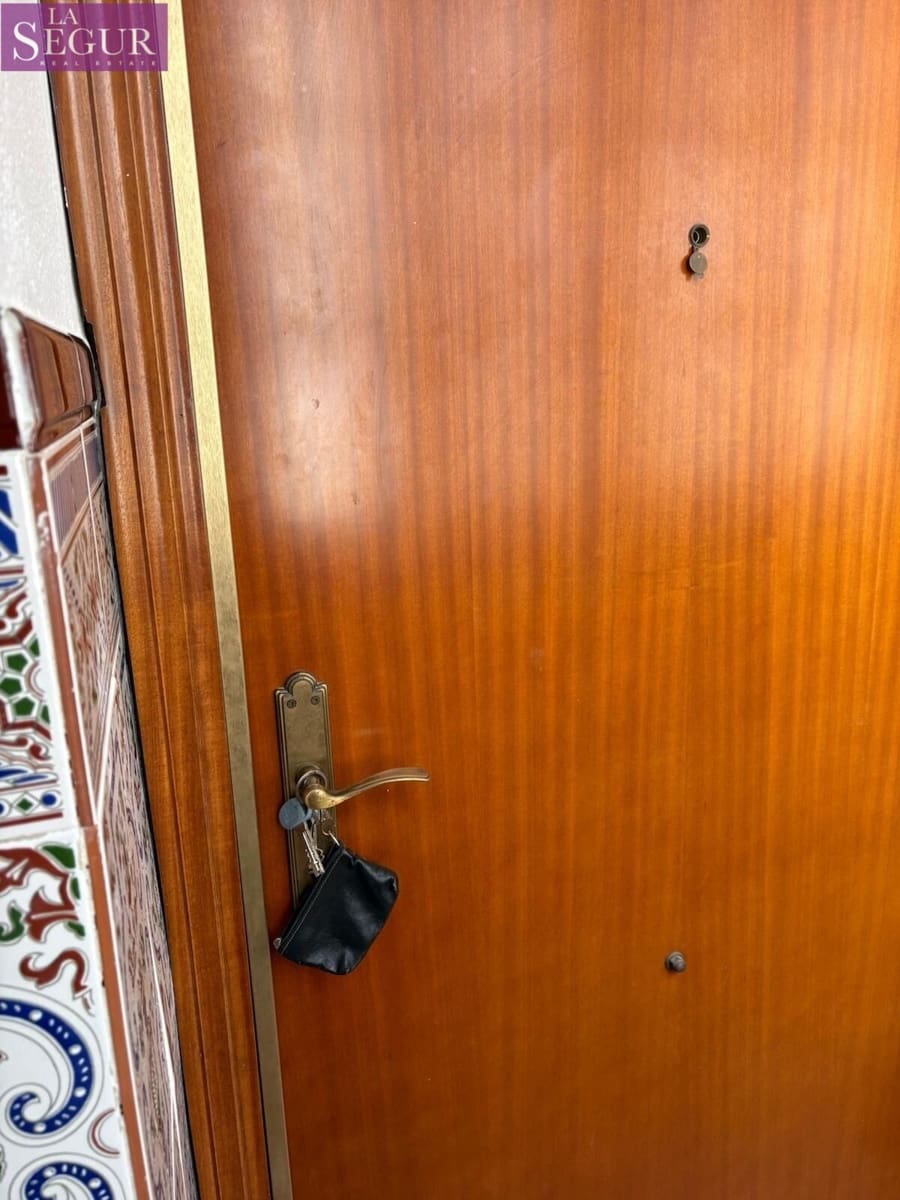Piso de 3 habitaciones en Cádiz ciudad en venta - 425.000 € (Ref: 9907507)