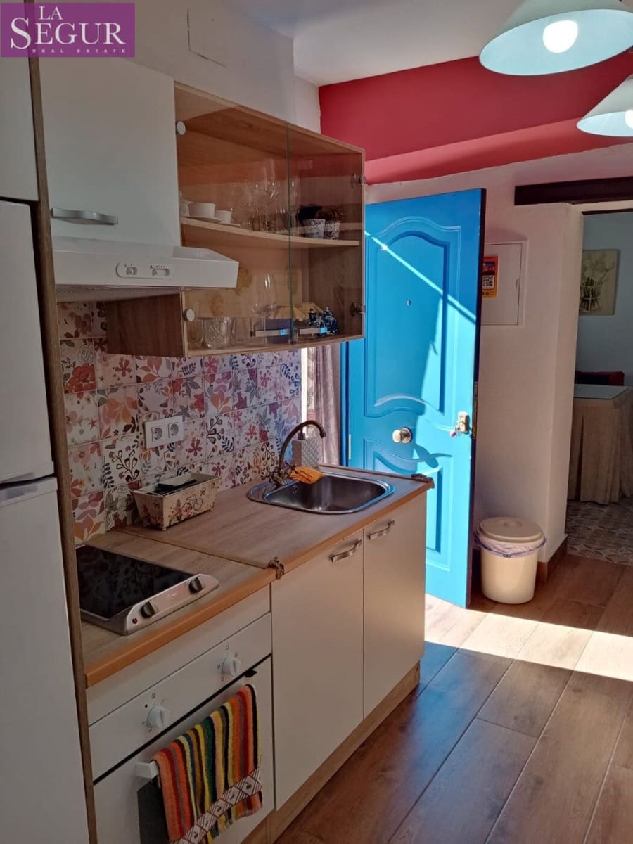 2 sovrum Lägenhet till salu i Medina-Sidonia - 95 000 € (Ref: 9907508)