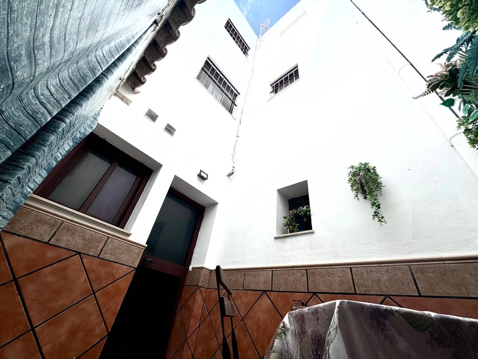 4 Zimmer Villa zu verkaufen in Barbate - 275.000 € (Ref: 9916934)