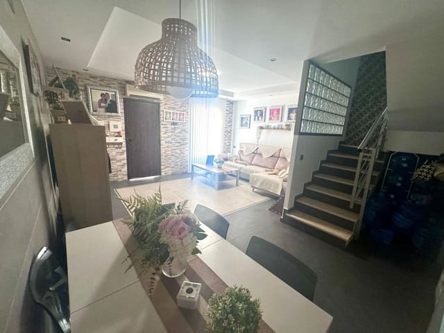 4 quarto Moradia para venda em Barbate - 275 000 € (Ref: 9916934)