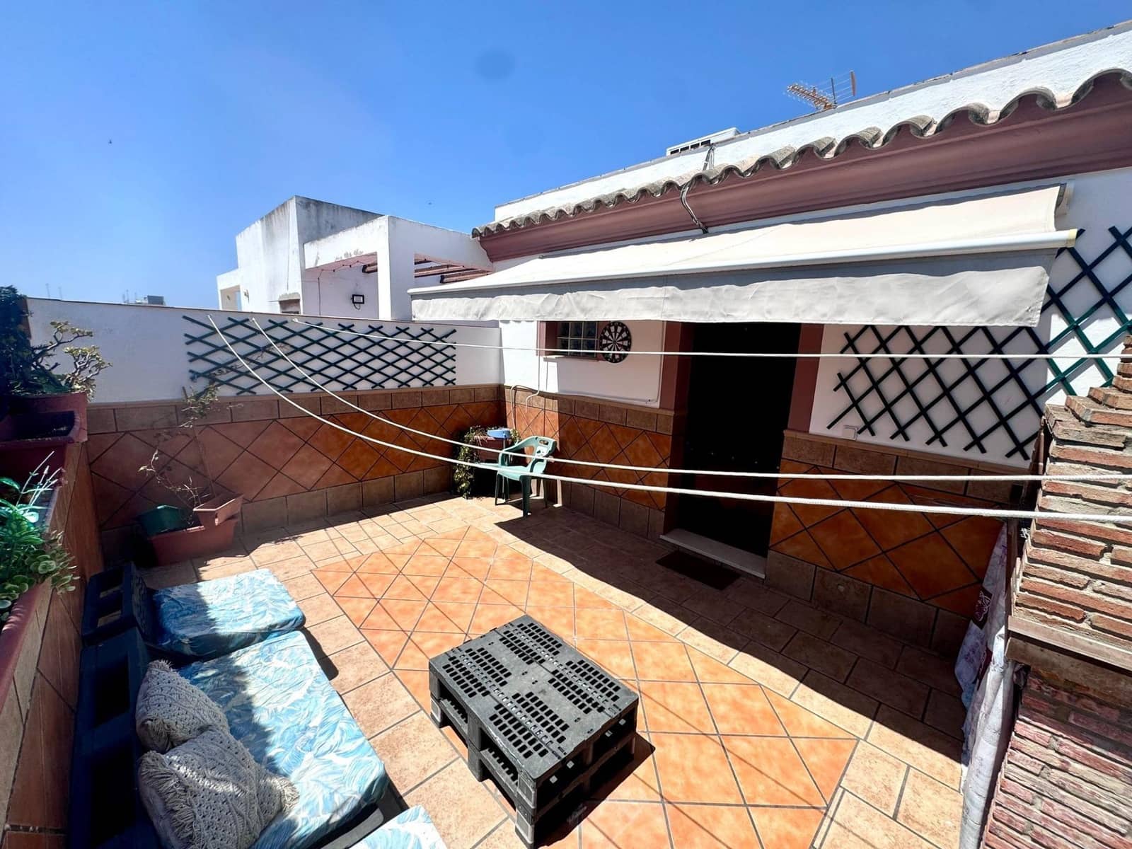 4 Zimmer Villa zu verkaufen in Barbate - 275.000 € (Ref: 9916934)
