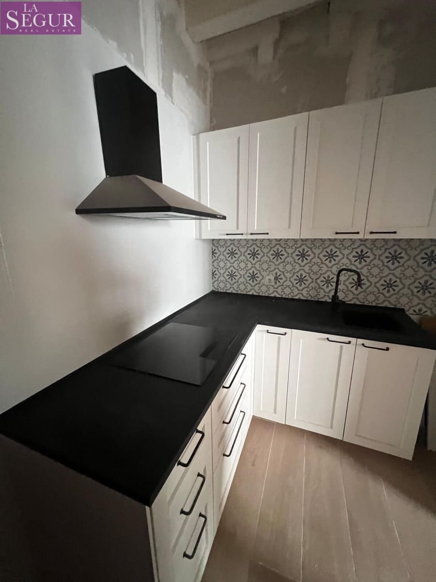 3 sovrum Lägenhet till salu i Cadiz stad - 215 000 € (Ref: 9927350)