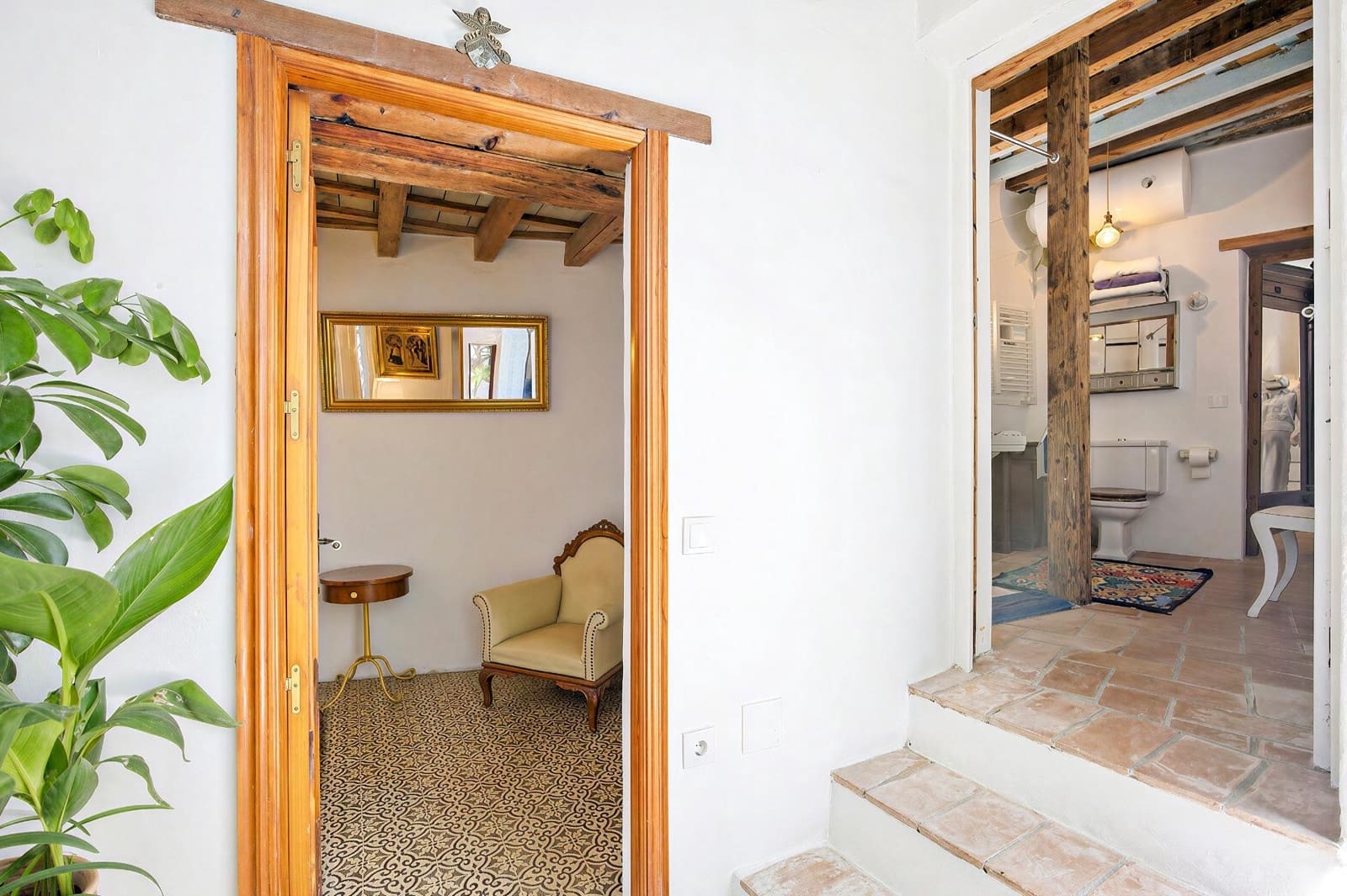 4 bedroom Townhouse for sale in Vejer de la Frontera - € 495,000 (Ref: 9934161)