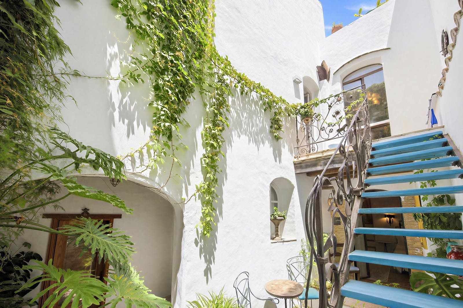 4 bedroom Townhouse for sale in Vejer de la Frontera - € 495,000 (Ref: 9934161)