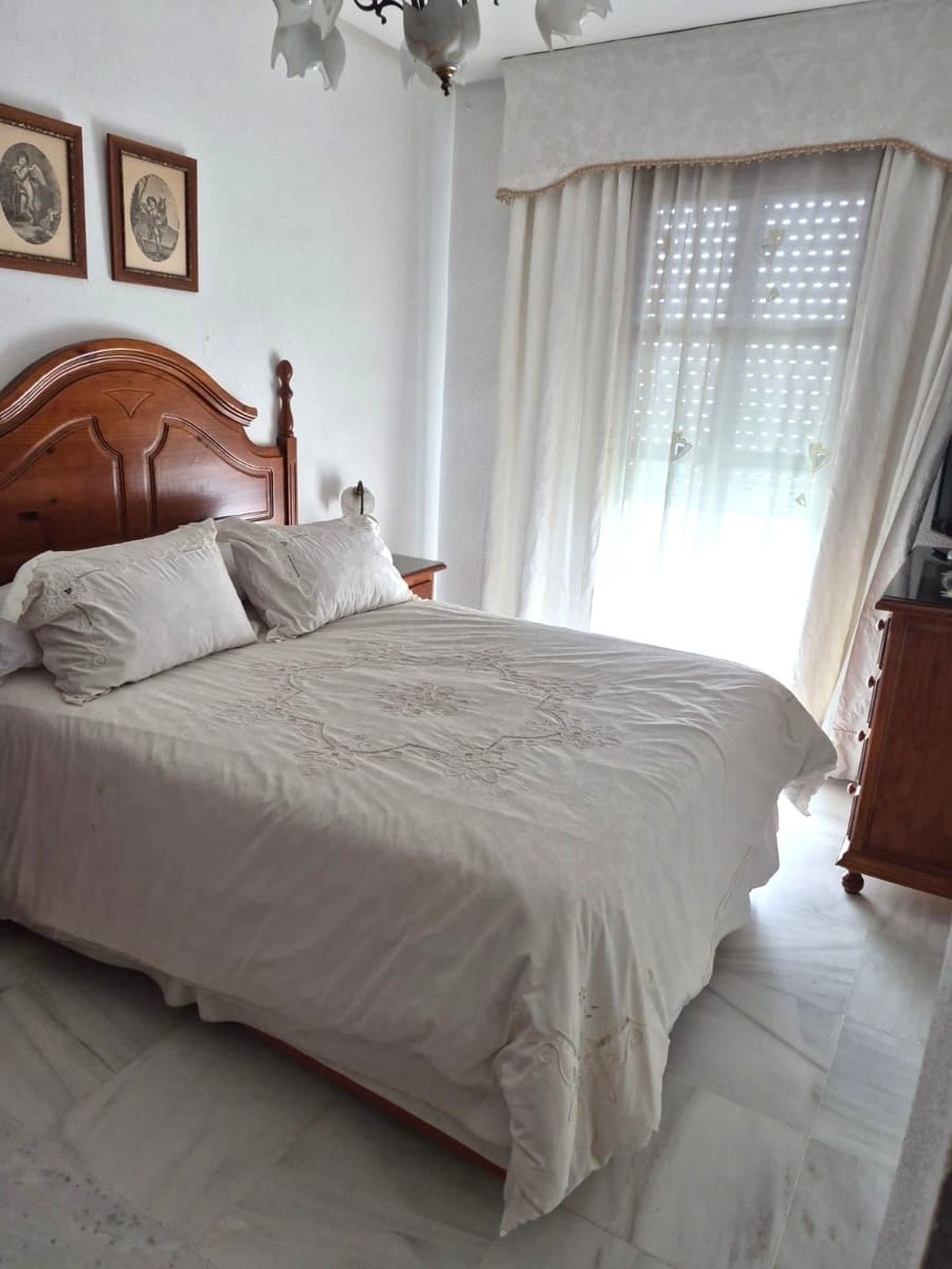 3 soveværelse Lejlighed til salg i Barbate - € 300.000 (Ref: 9939916)