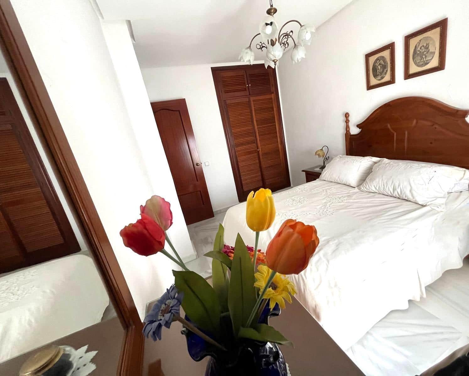 3 bedroom Flat for sale in Barbate - € 300,000 (Ref: 9939916)