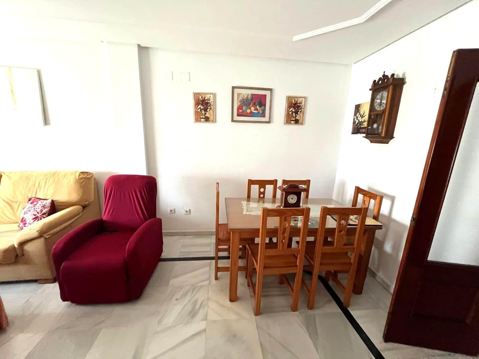 3 bedroom Flat for sale in Barbate - € 300,000 (Ref: 9939916)