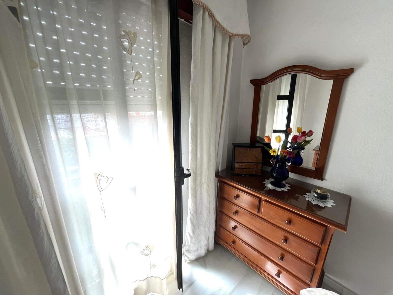 3 bedroom Flat for sale in Barbate - € 300,000 (Ref: 9939916)