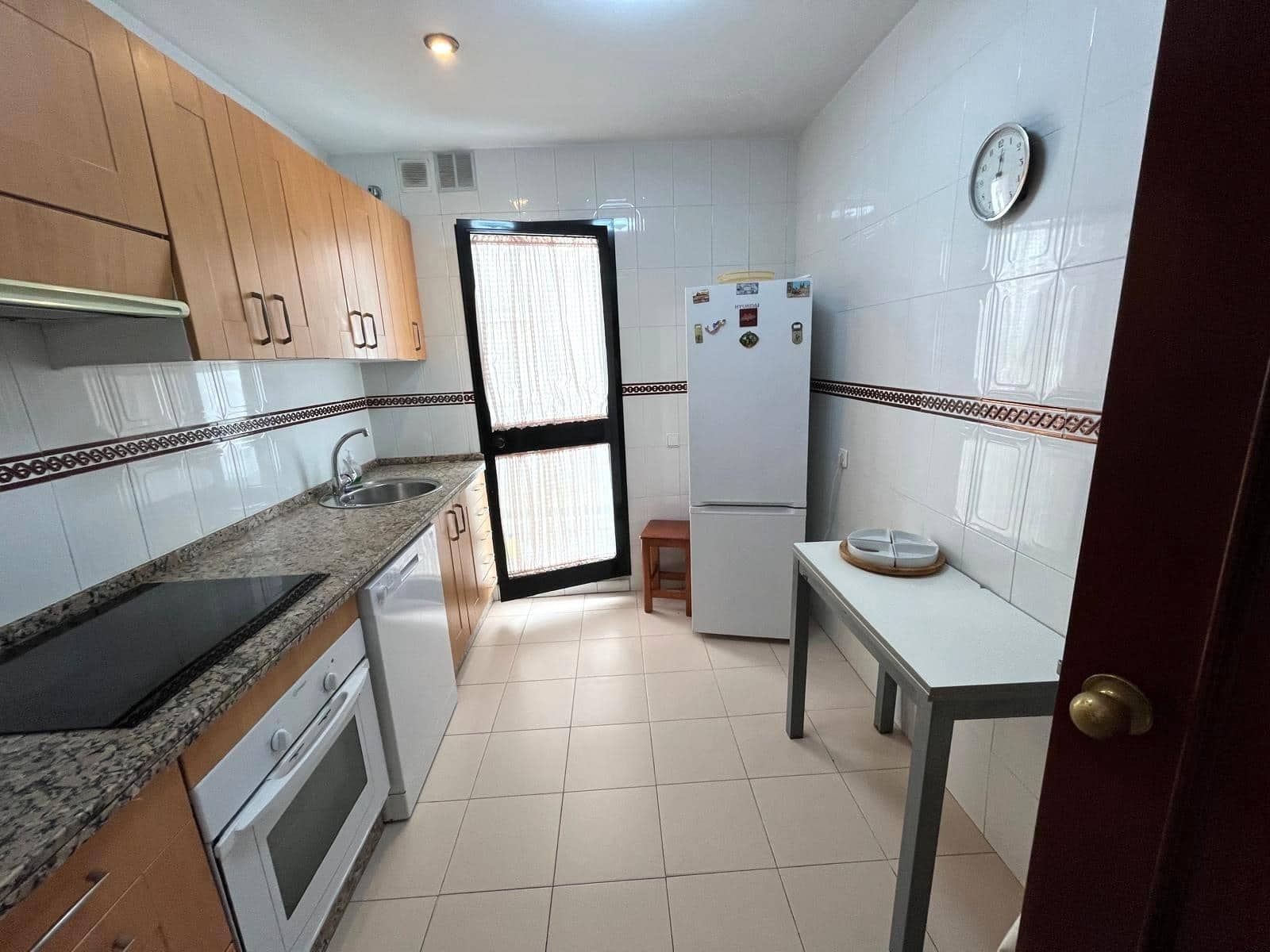 3 bedroom Flat for sale in Barbate - € 300,000 (Ref: 9939916)
