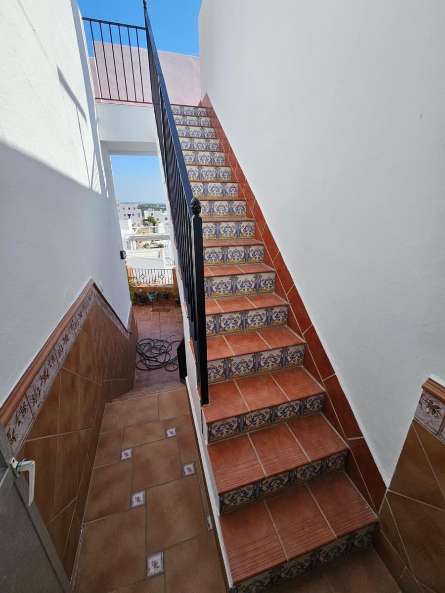 4 slaapkamer Huis te koop in Vejer de la Frontera - € 370.000 (Ref: 9939917)