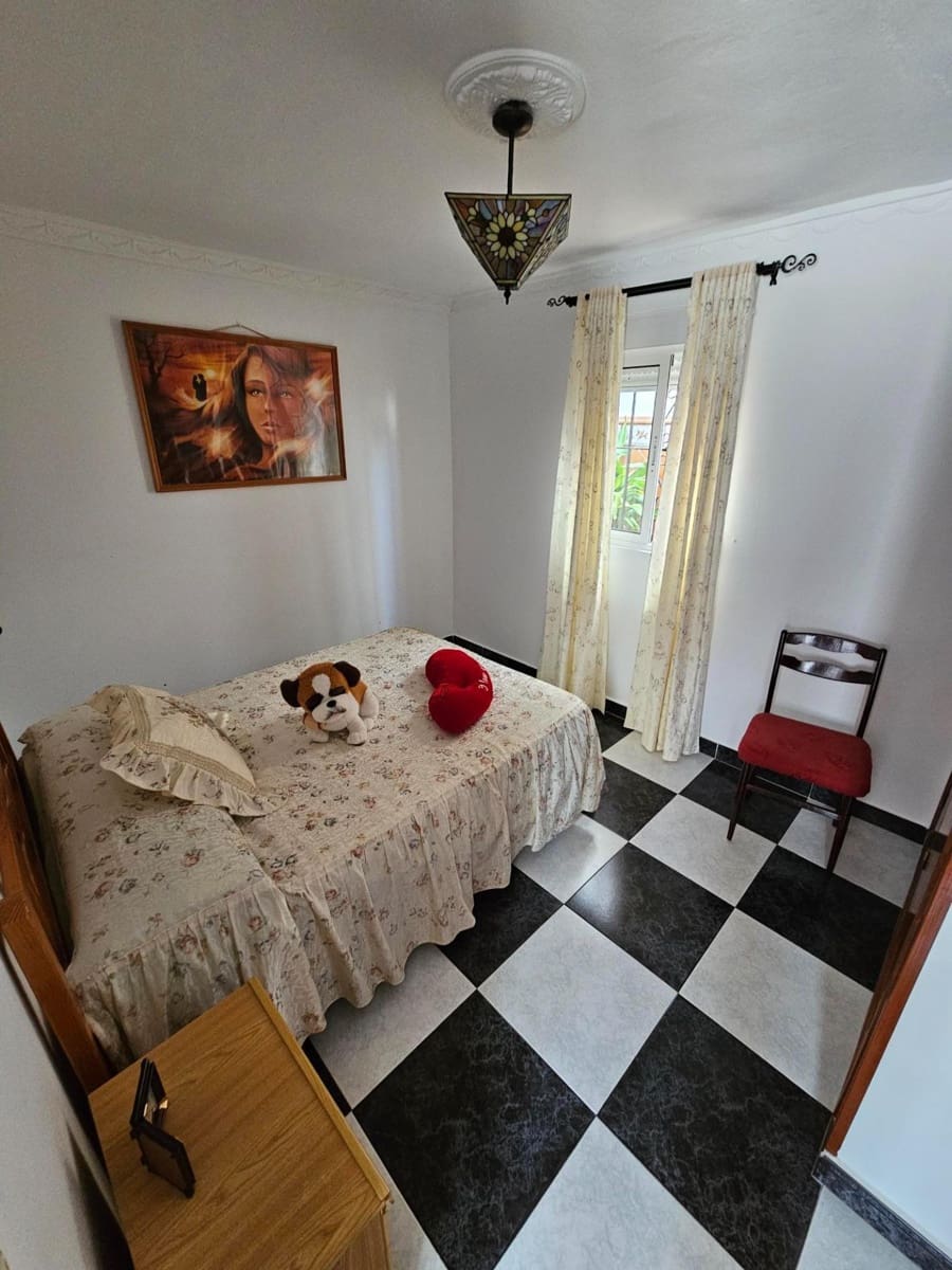 4 slaapkamer Huis te koop in Vejer de la Frontera - € 370.000 (Ref: 9939917)