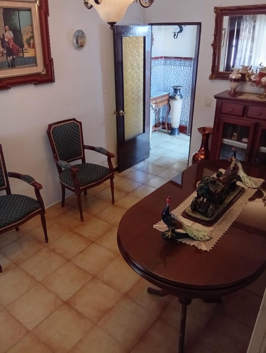 4 makuuhuone Rivitalo myytävänä paikassa Medina-Sidonia - 190 000 € (Ref: 9942465)
