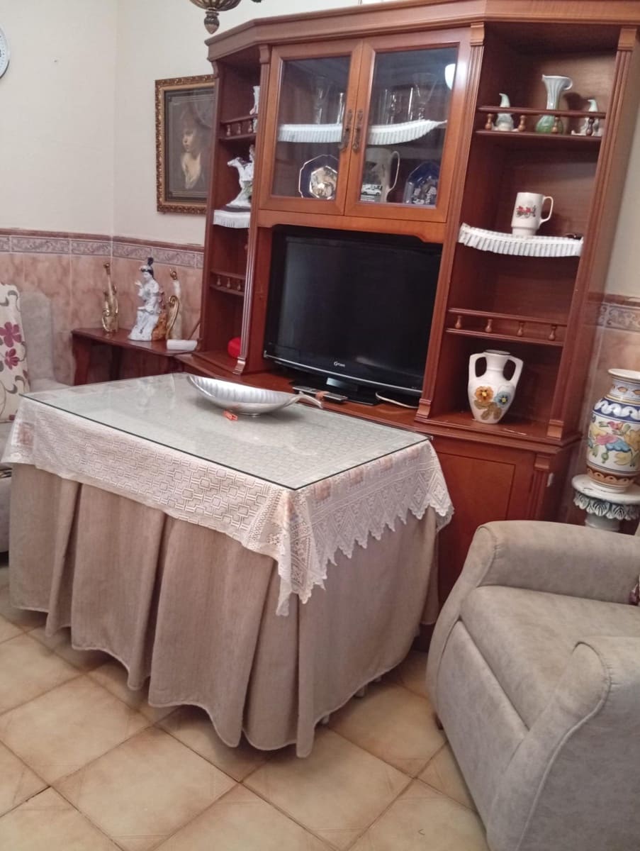 4 makuuhuone Rivitalo myytävänä paikassa Medina-Sidonia - 190 000 € (Ref: 9942465)