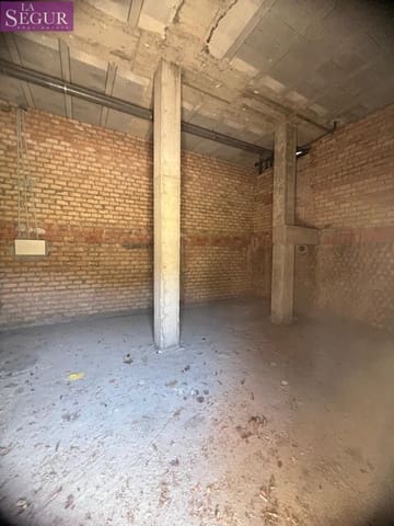 Komercyjne na sprzedaż w Jerez de la Frontera - 55 000 € (Ref: 9947879)