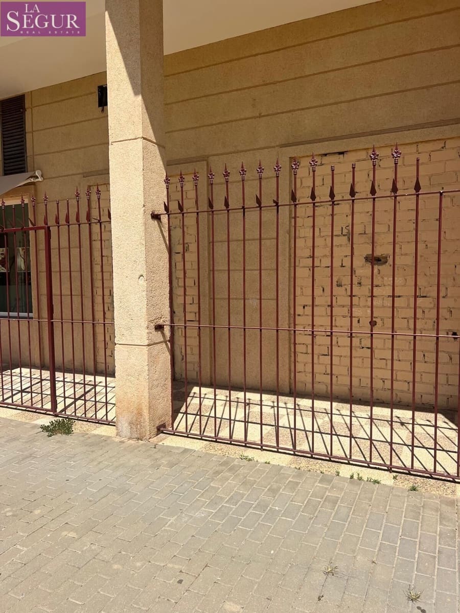 Kommersiell till salu i Jerez de la Frontera - 55 000 € (Ref: 9947879)
